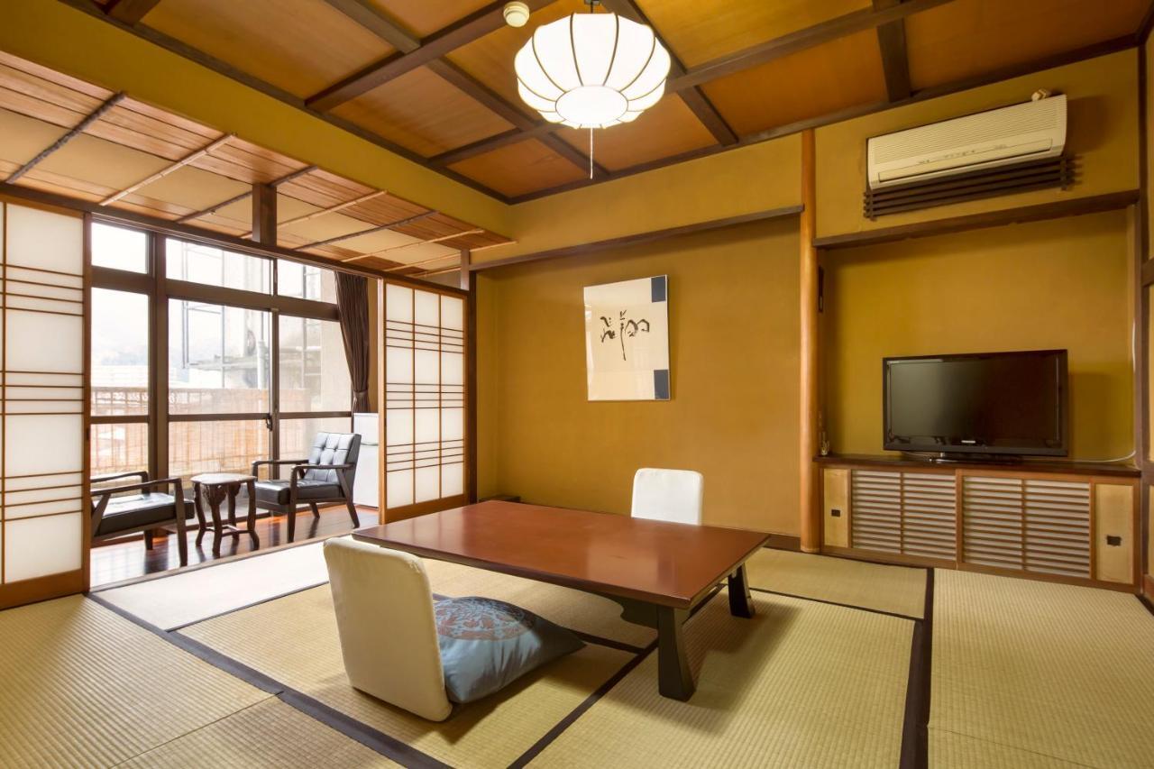 Hotel Mimasuya Yugawara Zewnętrze zdjęcie